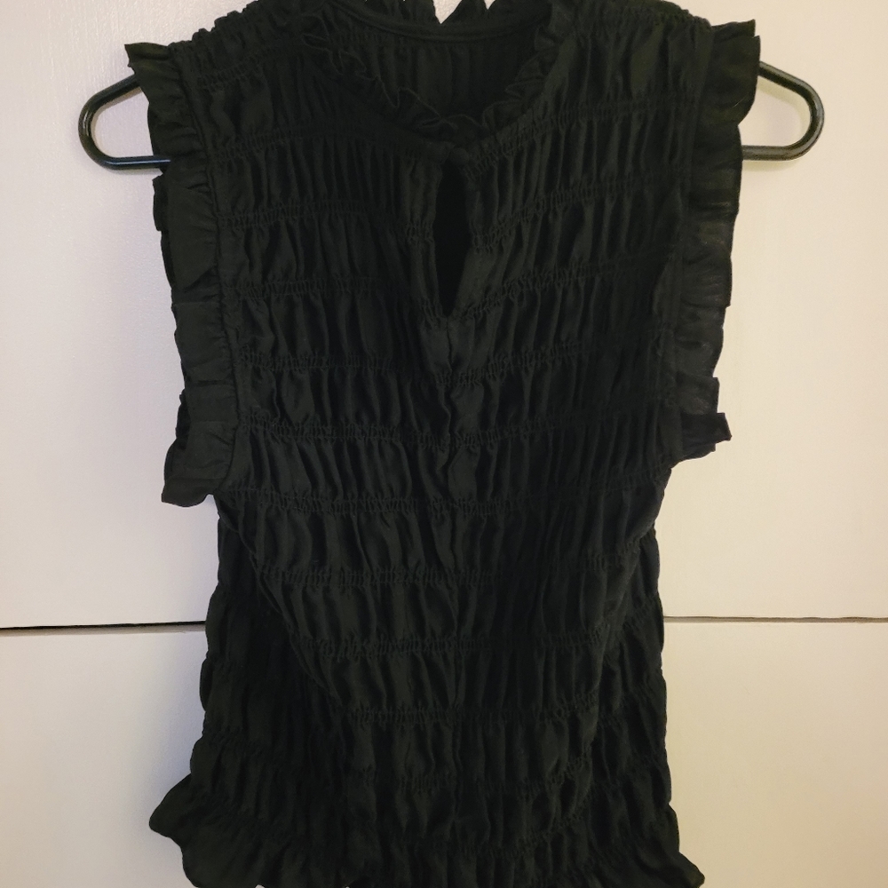 Sleeveless blouse